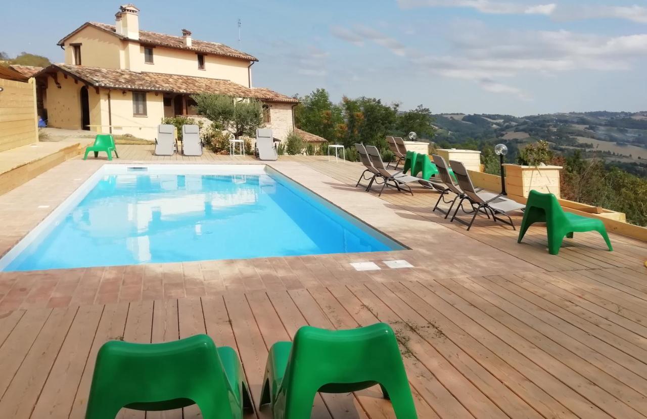 Gasthaus Country House Ca' Vernaccia Urbino Exterior foto
